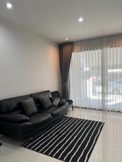 ให้เช่า ทาวน์โฮม M490 Baan Klang Muang Rama 9-Krungthep Kreetha 150 ตรม 18 ตรว-202408151912261723723946143.jpg