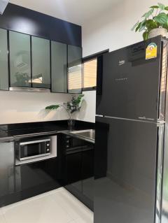 ให้เช่า ทาวน์โฮม M490 Baan Klang Muang Rama 9-Krungthep Kreetha 150 ตรม 18 ตรว-202408151912271723723947686.jpg