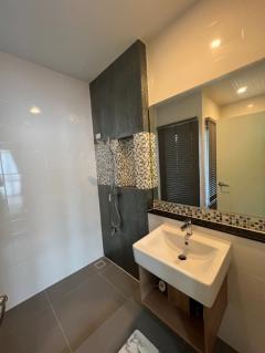 ให้เช่า ทาวน์โฮม M490 Baan Klang Muang Rama 9-Krungthep Kreetha 150 ตรม 18 ตรว-202408151912321723723952313.jpg
