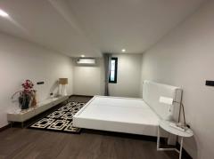 ให้เช่า บ้านเดี่ยว Modern Panya Pattanakarn Village 5 ห้องนอน ใกล้ทองหล่อ-202408180216451723922205567.jpg