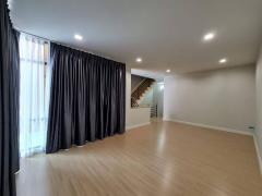 ให้เช่าทาวน์โฮมโฮมออฟฟิศ 3 ชั้นโครงการ Plex (N.1300)-202408270542411724712161872.jpg