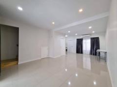 ให้เช่าทาวน์โฮมโฮมออฟฟิศ 3 ชั้นโครงการ Plex (N.1300)-202408270542431724712163282.jpg