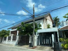 ให้เช่าบ้านเดี่ยวหมู่บ้านบางนาวิลล่าซ.บางนาตราด16 สุดคุ้มสวยมาก (N.1309)