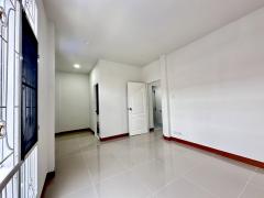 ขาย ทาวน์โฮม รีโนเวทใหม่ พร้อมอยู่ บ้านมัณฑกานต์ รังสิต ลำลูกกา คลอง 4 110 ตรม 22.2 ตรว ราคาถูก ฟรีโอน-202408282128221724855302121.jpg