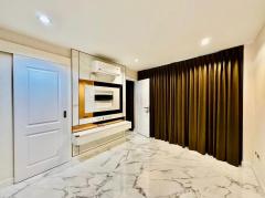 ขายบ้าน ทาวน์โฮมหลังใหญ่ SPACE TOWNHOME (ลาดพร้าว – เหม่งจ๋าย) 4 นอน built-in ใหม่ทั้งหลัง 4 ชั้น 31 ตรว-202408291118251724905105066.jpg