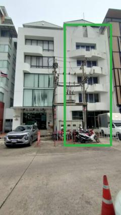 ขาย สำนักงานรัชดา ขนาด 5 ชั้นครึ่ง พื้นที่ใช้สอย 600 ตร.ม. มีอาคารจอดรถขนาดใหญ่ ใกล้ MRT ระยะเดินได้-202409032107101725372430945.jpg