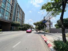 ขาย ที่ดิน ลาดพร้าววังหิน  ลาดพร้าว  กรุงเทพ ติดคลองลาดพร้าว 874 ตรว