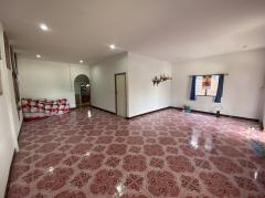 ขายบ้านเขาใหญ่ ใกล้โรงเรียนขนงพระใต้ เพียง 100 เมตร จ.นครราชสีมา คุณโอ๋ 098-097-8715-202409091341351725864095428.jpg