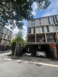 ให้เช่า Modern ทาวน์โฮม Dhepa Ramkhamhaeng 118 แปลงมุม วิวสวน 3-202409101827131725967633035.jpg
