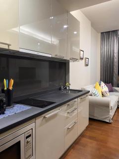 ขาย คอนโด Quattro by Sansiri  สุขุมวิท 55 (ทองหล่อ 4) ใกล้รถไฟฟ้า BTS ทองหล่อ #LB270 – 000851-202409181105201726632320727.jpg