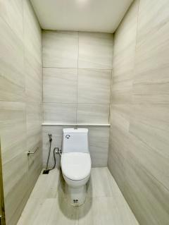 ขายPenthouses ระดับ LUXURYหนึ่งเดียวในโชคชัย 4หรูหราด้วยวัสดุเกรดพรีเมี่ยมทั้งหลัง เพิ่มช่องแสงด้วยฟังก์ชัน Courtyard Livingให้แสงกระทบพื้นที่สีเขียวกลางบ้าน เสริมหลักฮวงจุ้ย-202409181400071726642807321.jpg