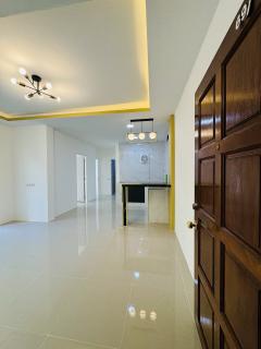 คอนโดบ้านสวนลลนา 2 นอน 1 น้ำ  พื้นที่ 57.79 ตร.ม ชั้น 2 ตึก11b  จามจุรี เฉลิมพระเกียรติร.9 ซ.28 แขวงดอกไม้ เขตประเวศ  กทม.-202409182228421726673322439.jpeg