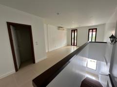 ให้เช่า อาคารพาณิชย์ เวนิส ดิ ไอริส วัชรพล 158.4 ตรม. 20.7 ตร.วา-202409271119471727410787748.jpg