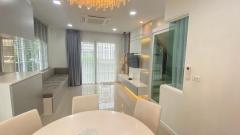 NTG415 ให้เช่า บ้านเดี่ยว โกลเด้น นีโอ สุขุมวิท-ลาซาล บ้านตกแต่งบิวอินทั้งหลังพร้อมอยู่ บ้านสวย น่าอยู่ เข้าออกได้หลายทาง หาของกินง่าย-202409271950331727441433656.jpg