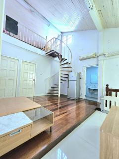 ให้เช่าบ้านที่สามารถทำเป็นออฟฟิศและมีโกดังเก็บของด้านหลัง ลาดพร้าว62 ใกล้ BTS โชคชัย 4 เพียง 2 นาที-202409292300271727625627877.jpg