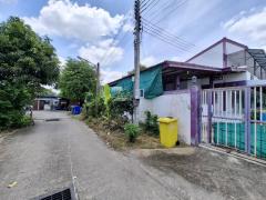 ขาย ที่ดิน ทำเลทอง 1 ไร่ พร้อมห้องเช่า ซอยสารเศรษฐศิริ ใกล้รร.นานาชาติ Verso ติดสนามกอล์ฟธนาซิตี้ ใกล้สุวรรณภูมิ เหมาะทำ Apartment Wellness-202410010725061727742306360.jpg