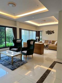 NTG428 ให้เช่า บ้านเดี่ยว 3ชั้น เพอร์เฟค มาสเตอร์พีซ พระราม 9   พร้อมสระว่ายน้ำ ตกแต่งพร้อมอยู่ ติดถนนใหญ่ และ Airport Link สถานีหัวหมาก-202410031828561727954936474.jpg