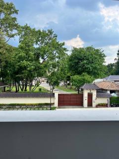 ขายบ้านเดี่ยว 3 ชั้น หมู่บ้านสารินปาร์ค ซอยรัชดา 66 ใกล้สี่แยกวงศ์สว่าง บางซื่อ #LB43 - 000878-202410211125301729484730644.jpg