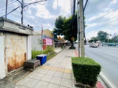 ขาย ที่ดิน ติดถนน พัฒนาการ เนื้อที่ 1 ไร่ 3 งาน 42 ตรว-202410221923331729599813654.jpg