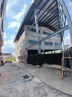 ขายที่ดินพร้อมโกดัง3ชั้น บนถนนพัฒนาการตัดใหม่ (N.1420)-202410251104211729829061799.jpg