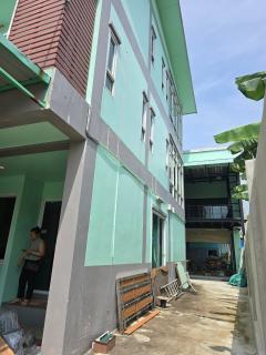ขายโฮมออฟฟิศ 3 ชั้น หมู่บ้านสหกรณ์ 3 ใกล้เมืองทอง เนื้อที่ 53 ตร.ว. ด้านหลังต่อเติมใช้สต๊อกสินค้าได้จำนวนมาก-202410281115021730088902696.jpg