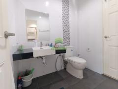 หมู่บ้านภูมิธารา ไทรน้อย นนทบุรี ขายด่วน ทาวน์โฮม 2 ชั้น เนื้อที่ 19.70 ตร.ว ทำเลดี การเดินทางสะดวก-202410281731301730111490730.jpg