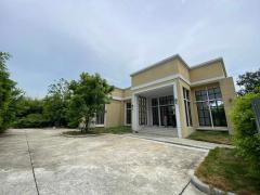 ให้เช่าที่ดินพร้อมอาคาร ย่านแบริ่ง ใกล้รถไฟฟ้าแบริ่ง (N1328)