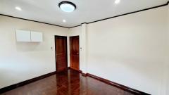 ให้เช่าทาวน์โฮม3ชั้น ซอยปรีดีพนมยงค์13 (N.1426)-202410291729031730197743356.jpg