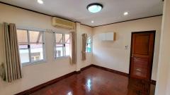 ให้เช่าทาวน์โฮม3ชั้น ซอยปรีดีพนมยงค์13 (N.1426)-202410291729041730197744116.jpg