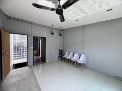 ให้เช่าอาคารพาณิชย์3ชั้น สุขุมวิท95 ใกล้BTSบางจาก (N.856)-202411022206551730560015527.jpg