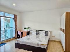 PN1046 ให้เช่า ทาวน์โฮม บ้านใหม่ พระราม 9 - ศรีนครินทร์ ใกล้แยกลำสาลี พร้อมเฟอร์นิเจอร์ รับต่างชาติ รับสัตว์เลี้ยง-202411030923521730600632118.jpg