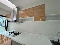 ขายบ้านแฝด บ้านใหม่หลังมุม ขนาด 42 ตรว ธนาวิลเลจ วงแหวน-ปิ่นเกล้า Thana Village บางกรวย นนทบุรี.-202411031156271730609787370.jpg