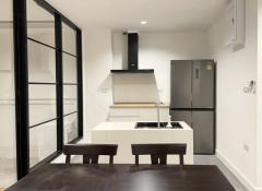 NTG586 ให้เช่า บ้านกลางเมือง ลาดพร้าว-โยธินพัฒนา  รีโนเวทใหม่หมดทั้งหลัง เหมาะอยู่อาศัยหรือทำโฮม Office  ใกล้เลียบด่วน อีสต์วิลล์-202411032202121730646132559.jpg