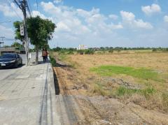 ขาย ที่ดิน ริมถ.คลองเก้า ขนาดใหญ่  ติดสามแยกไมตรีจิต 43 ไร่ 15.5 ตร.วา-202411041742101730716930900.jpg