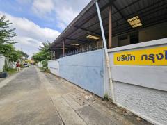 ขายบ้านพร้อมโกดังเก็บของ ซอยเฉลิมพระเกียรติ ร.9 ซอย 22 เนื้อที่ 97 ตรว  แปลงมุม-202411071539291730968769523.jpg