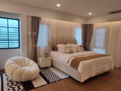 ให้เช่า บ้านเดี่ยว ตกแต่งหรู เซนโทร บางนา แปลงริม 4 นอน สวนใหญ่-202411080958511731034731618.jpg
