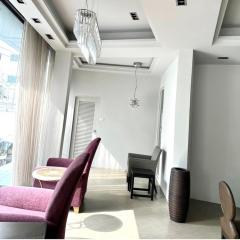 NTG654 ให้เช่า อาคารพาณิชย์ สุขุมวิท43 ทำเลดี เหมาะสำหรับ Bistro Bar l ร้านอาหาร Spa l Clinic l Showroom ใกล้ BTS พร้อมพงษ์ -ใกล้ Emquatier-202411101733201731234800565.jpg
