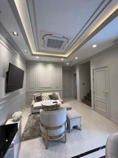 NTG662 ขาย บ้านแฝด เดอะ ซอนเน่ ศรีนครินทร์ บางนา Luxury Duplex Homeมาตรฐานใหม่ยกระดับคุณภาพชีวิตและสุนทรียะ แปลงมุม ติดคลับเฮ้าส์และสวน)-202411102020091731244809373.jpg