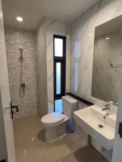 NTG662 ขาย บ้านแฝด เดอะ ซอนเน่ ศรีนครินทร์ บางนา Luxury Duplex Homeมาตรฐานใหม่ยกระดับคุณภาพชีวิตและสุนทรียะ แปลงมุม ติดคลับเฮ้าส์และสวน)-202411102020131731244813739.jpg