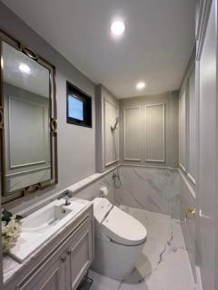 NTG662 ขาย บ้านแฝด เดอะ ซอนเน่ ศรีนครินทร์ บางนา Luxury Duplex Homeมาตรฐานใหม่ยกระดับคุณภาพชีวิตและสุนทรียะ แปลงมุม ติดคลับเฮ้าส์และสวน)-202411102020141731244814474.jpg