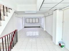 ให้เช่า อาคารพาณิชย์ ถนนสุขาภิบาล 5 ซอย 25 320 ตรม 20 ตรว-202411122127291731421649070.jpg