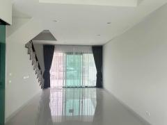 ให้เช่า ทาวน์โฮม3ชั้นหมู่บ้านศุภาลัยไพร์ดบางนา-ลาดกระบังพร้อมอยู่ ราคา 22,000 บาท/เดือน (N.1440)-202411161335521731738952677.jpg