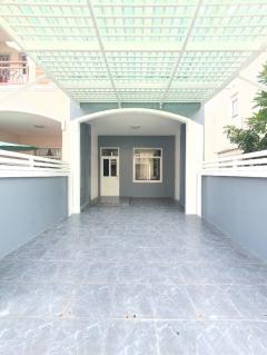 NTG703 ขาย ทาวน์โฮม เดอะ บัลโคนี่ โฮม อุดมสุข  เยื้องสวนหลวง ร.9  เฉลิมพระเกียรติ ร.9 ซอย28  หลังมุม รีโนเวทใหม่ทั้งหลัง-202411212026261732195586095.jpg