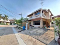 ขายด่วนบ้านเดี่ยว 2 ชั้น หมู่บ้านล้วนพฤกษาเลควิลล์ ซอยเทพารักษ์96 ถนนศรีนครินทร์ ถนนเทพารักษ์ เมืองสมุทรปราการ สมุทรปราการ (N.1219)