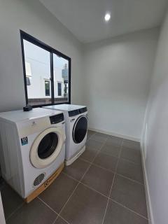 NTG752 ให้เช่า บ้านเดี่ยว H Cape Serene บางนา-สุขาภิบาล 2เฟอร์ครบ เลี้ยงสัตว์ได้ ใกล้ทางด่วนกาญจนาภิเษก-พระราม 2-บางปะอิน มอเตอร์เวพระราม 9-202411292141071732891267633.jpg