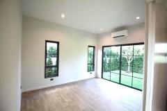 NTG766 ให้เช่า บ้านเดี่ยว เศรษฐสิริ บางนากม.10 ติดถนน บางนา-ตราด แปลงติดสวนและสระว่ายน้ำส่วนกลาง ใกล้สนามบินสุวรรณภูมิ-202411301730251732962625765.jpg