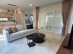 ให้เช่า บ้านเดี่ยว M675 Villaggio Srinakarin - Bangna 227 ตรม 75 ตรว-202412041044181733283858392.jpg
