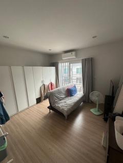 ประกาศให้เช่าทาวน์โฮม 3 ชั้น บ้านกลางเมือง สวนหลวง ร.9-202412052208551733411335021.jpg