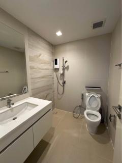 NTG783 ให้เช่าบ้านแฝด บ้านกลางเมือง คลาสเซ่ เอกมัย - รามอินทรา ตกแต่งพร้อมอยู่ เครื่องใช้ไฟฟ้าใกล้ Cenral East Ville เลียบด่วนรามอินทรา-202412082109001733666940501.jpg