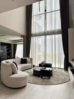 NTG802 ให้เช่า บ้านเดี่ยว เดอะ เจนทริ พัฒนาการ ตกแต่งพร้อมอยู่ ใกล้ Club house เพดานสูง Double Volume ใกล้เมือง ใกล้ทางด่วน บนถนนพัฒนาการ-202412092210381733757038150.jpg